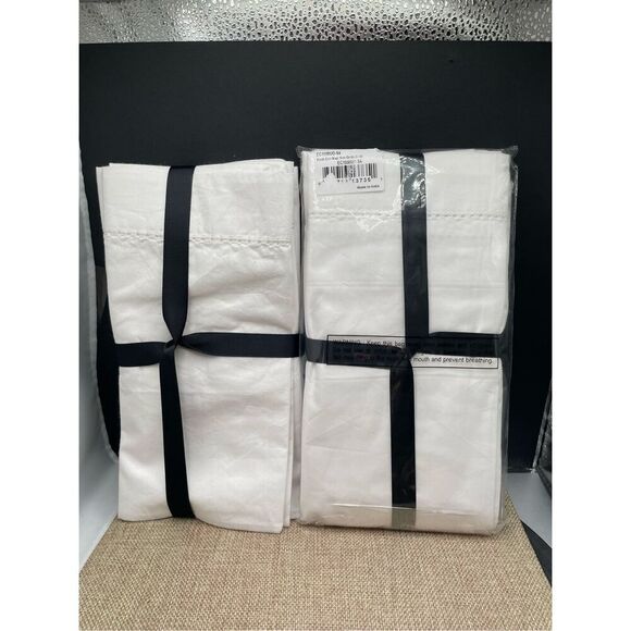 8 Park Lane Dinner Napkins Embroidered Flowers 2 Sets of 4 White Blue Yellow - Picture 2 of 6